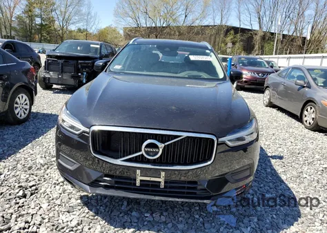 2018 Volvo Xc60 T6 Momentum z USA, uszkodzony, nr VIN YV4A22RK9J1034154